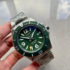BLSF Factory 1:1 Breitling Superocean Automatic 44mm Best Edition Green Dial Green Bezel A2824